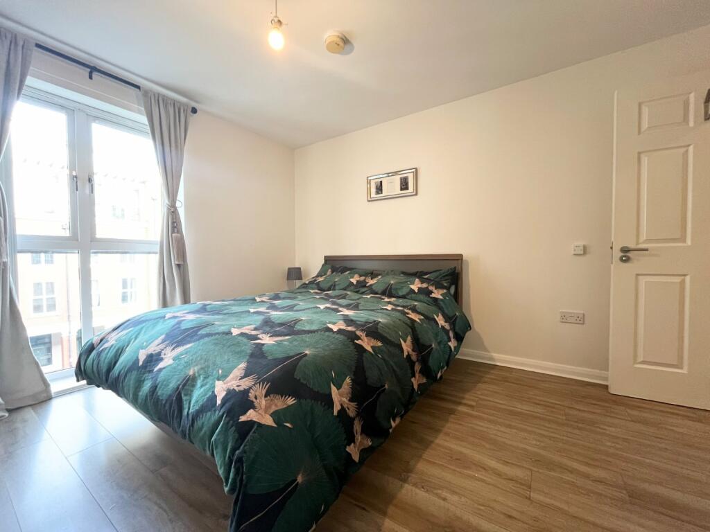 Additional property image - Waterside, Dickens Heath, Solihull, B90