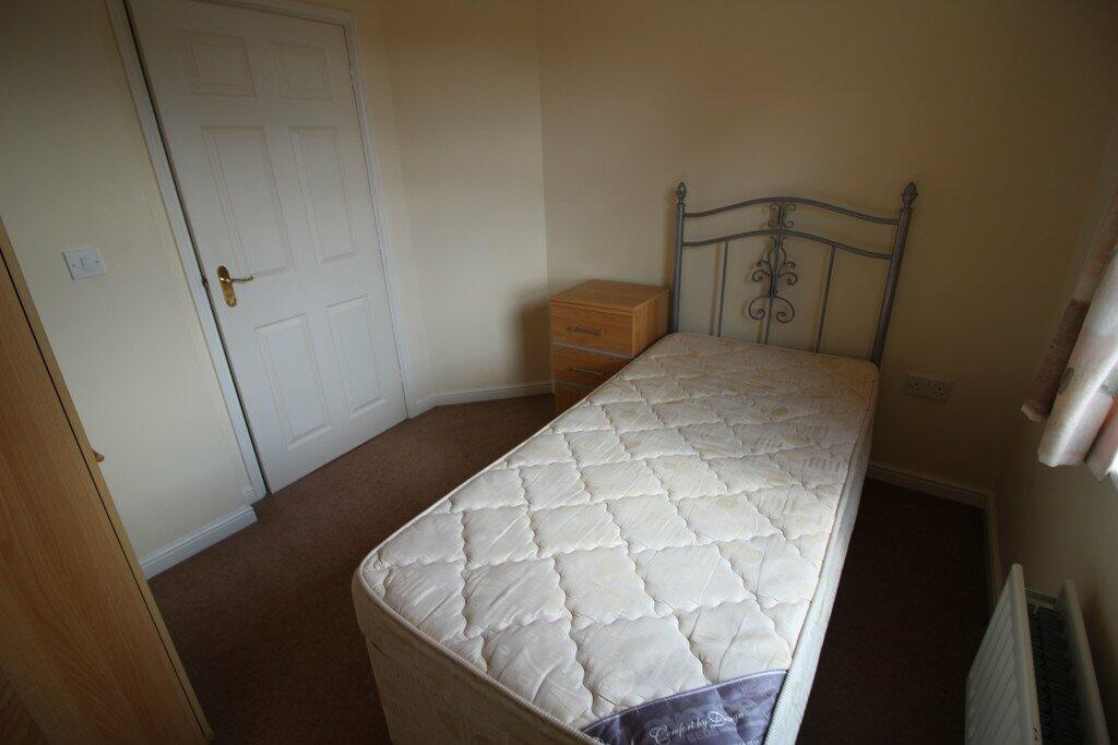 Additional property image - Rumbush Lane, Dickens Heath, Solihull, West Midlands, B90
