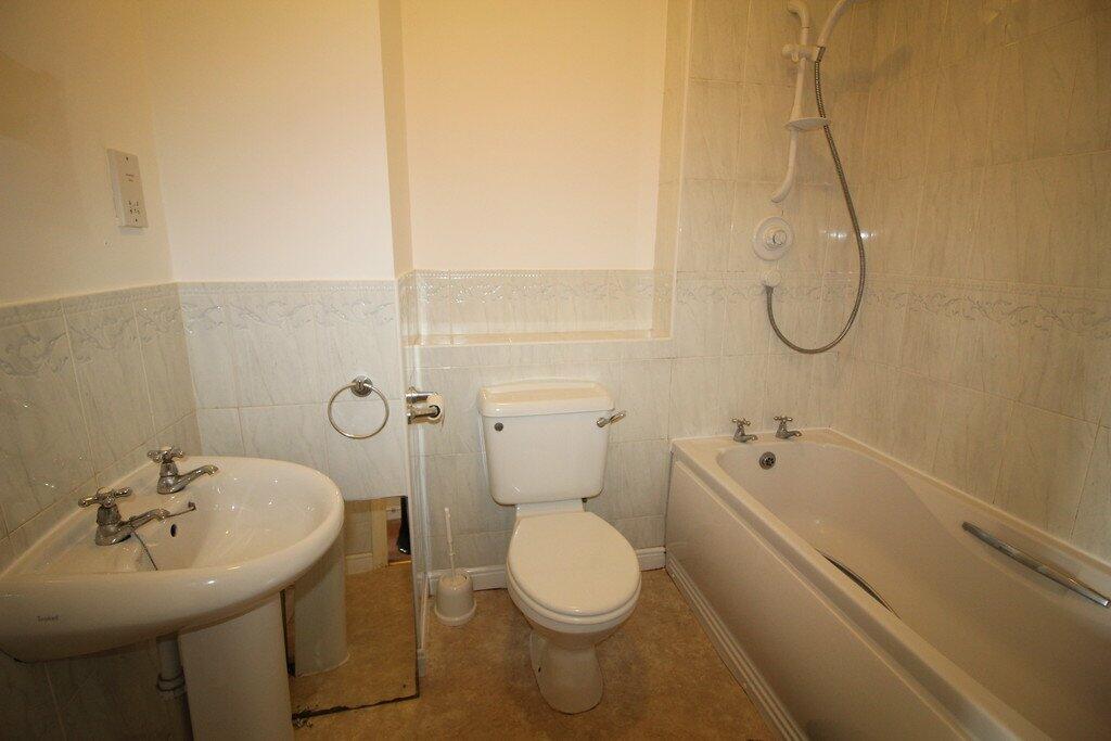 Additional property image - Rumbush Lane, Dickens Heath, Solihull, West Midlands, B90