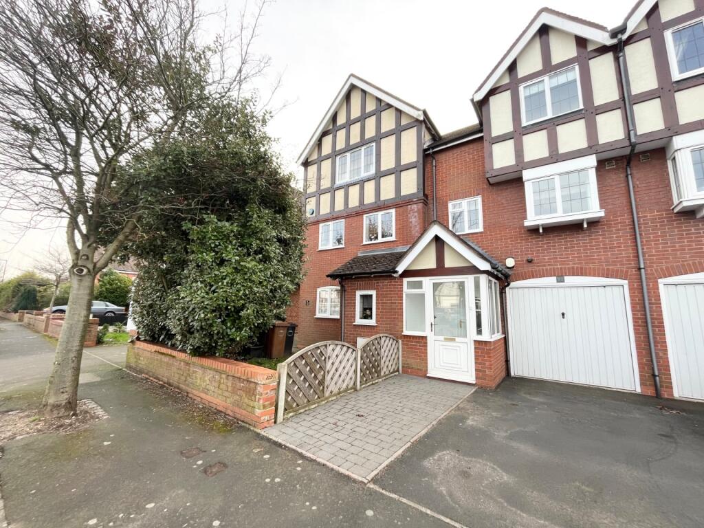 Main image of property: Westbourne Road, Solihull, West Midlands, B92
