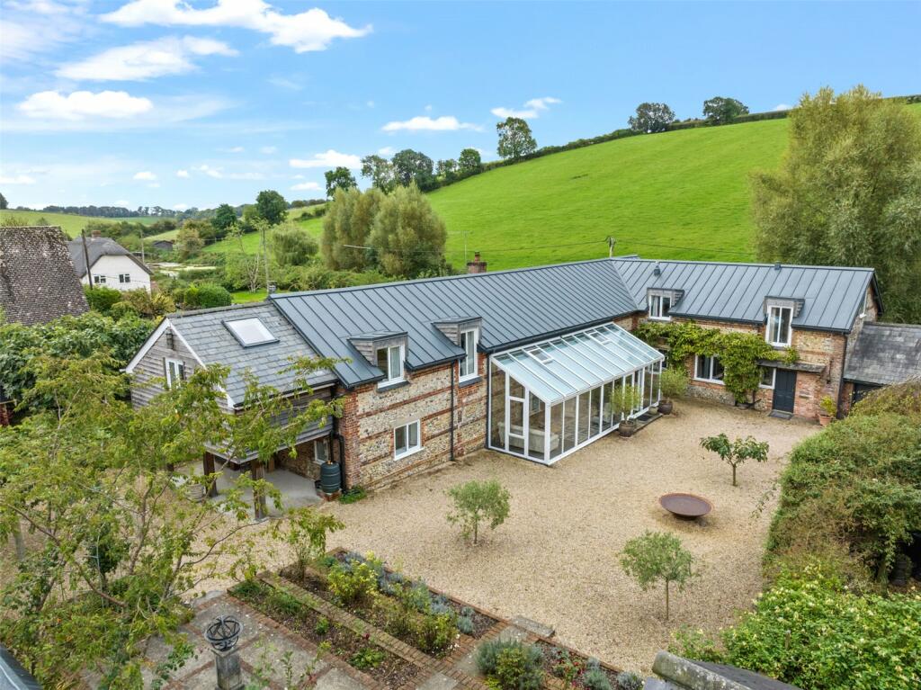 4 bedroom detached house for sale in Winterborne Houghton, Blandford