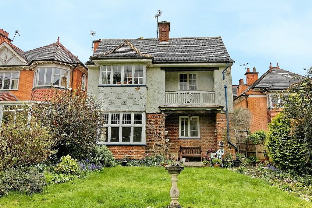 4 bedroom detached house for sale in Letchworth Road, Western Park, LE3