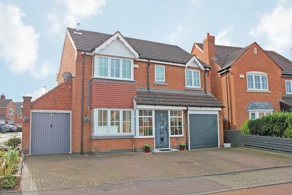 Main image of property: Reynolds Chase, Wigston