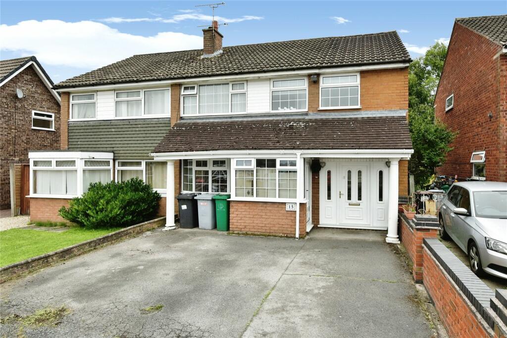 4 bedroom semidetached house for sale in Ambleside Close, Wistaston