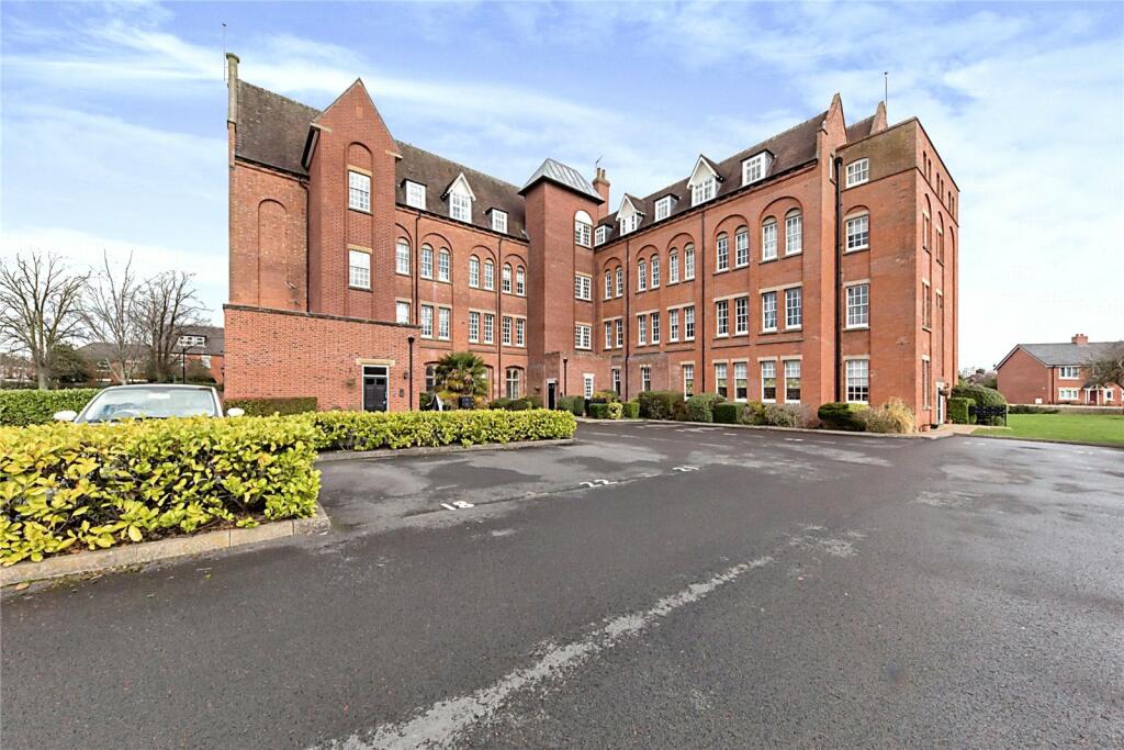 Additional property image - Salisbury Close, Crewe, Cheshire, CW2