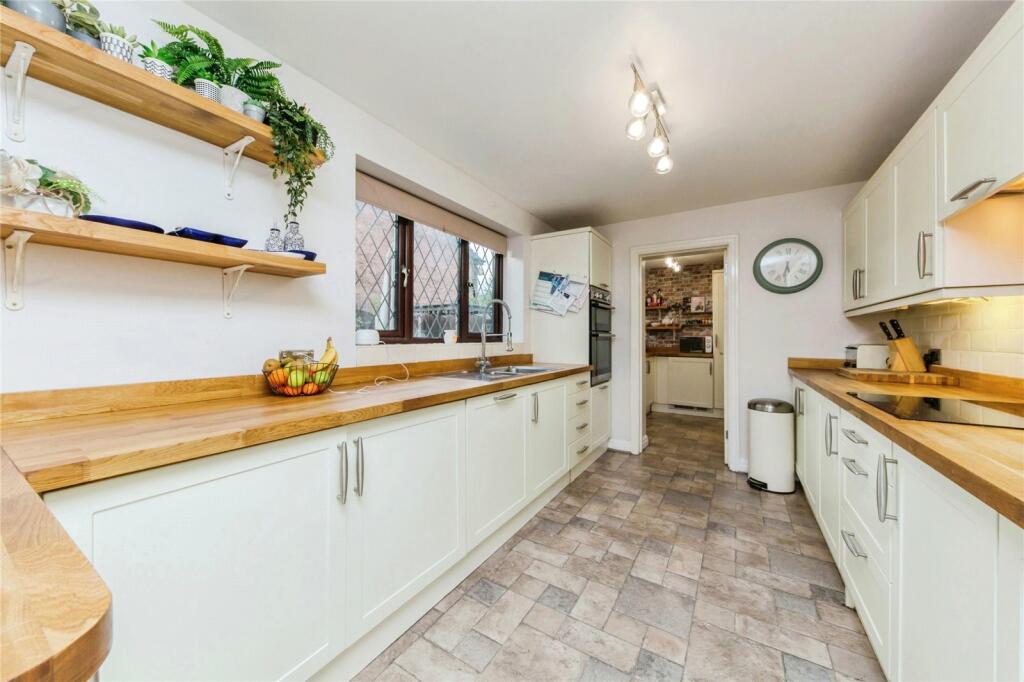 Additional property image - Renaissance Way, Crewe, Cheshire, CW1