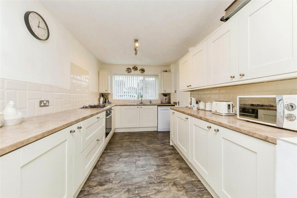 Additional property image - Nevis Drive, Crewe, Cheshire, CW2