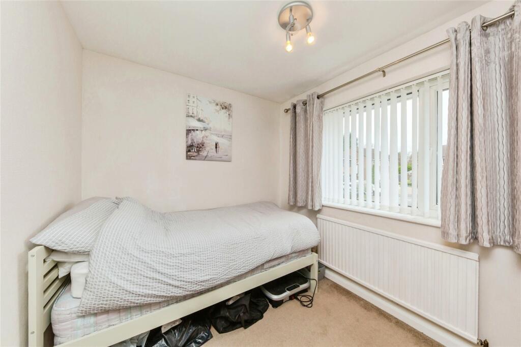Additional property image - Nevis Drive, Crewe, Cheshire, CW2