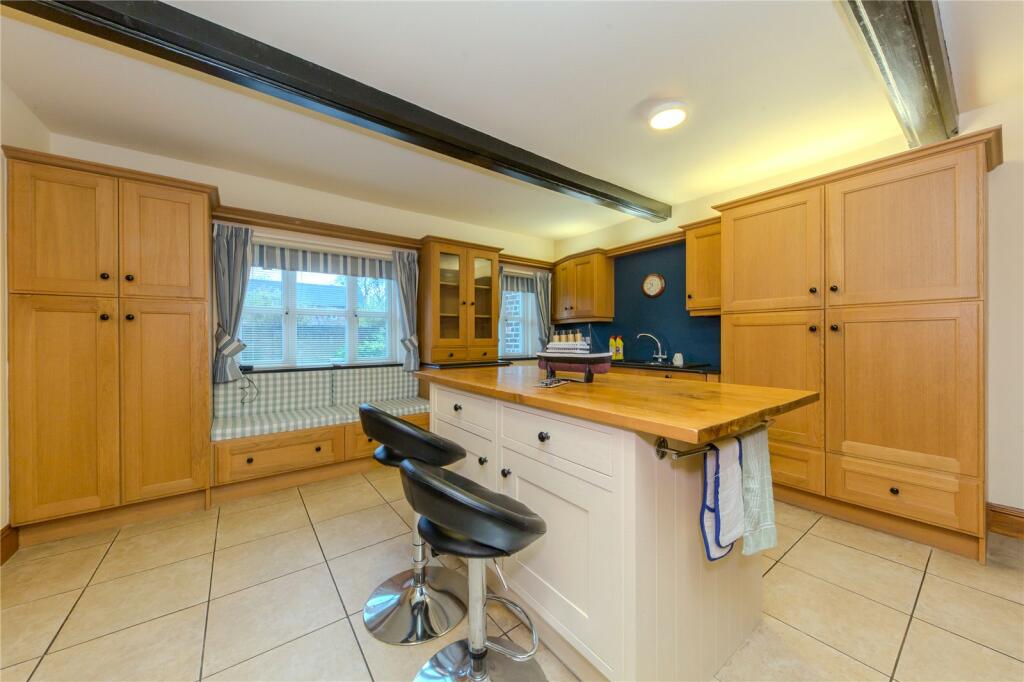 Additional property image - Whites Lane, Weston, Crewe, Cheshire, CW2