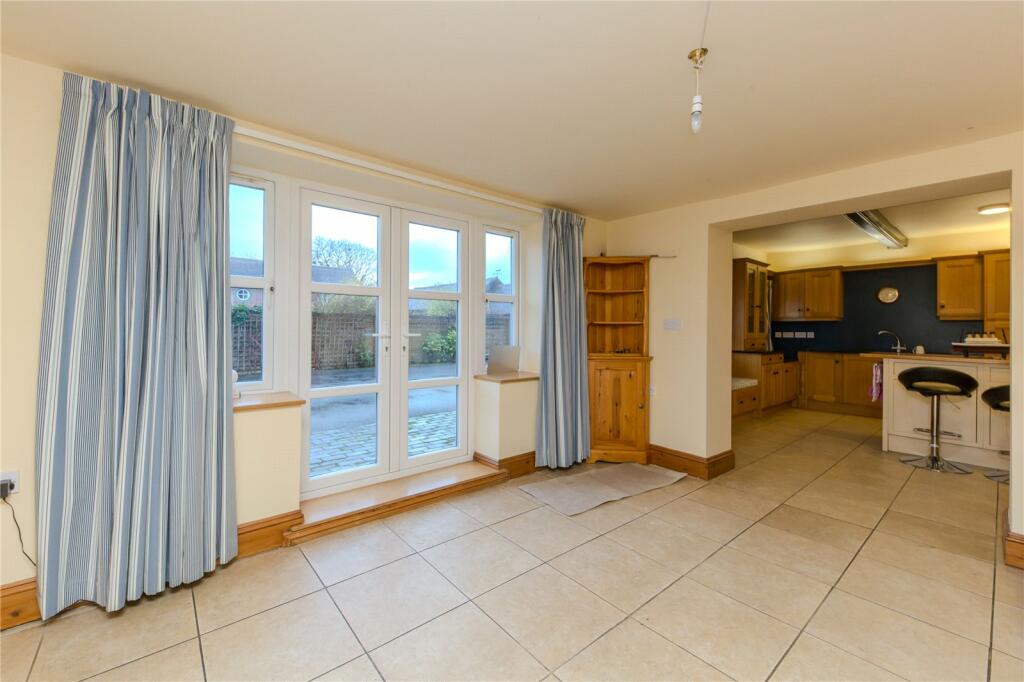 Additional property image - Whites Lane, Weston, Crewe, Cheshire, CW2