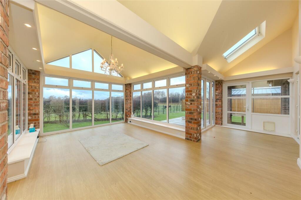 Additional property image - Whites Lane, Weston, Crewe, Cheshire, CW2