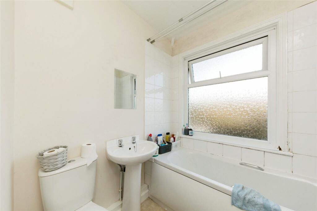 Additional property image - Pear Tree Avenue, Crewe, Cheshire, CW1