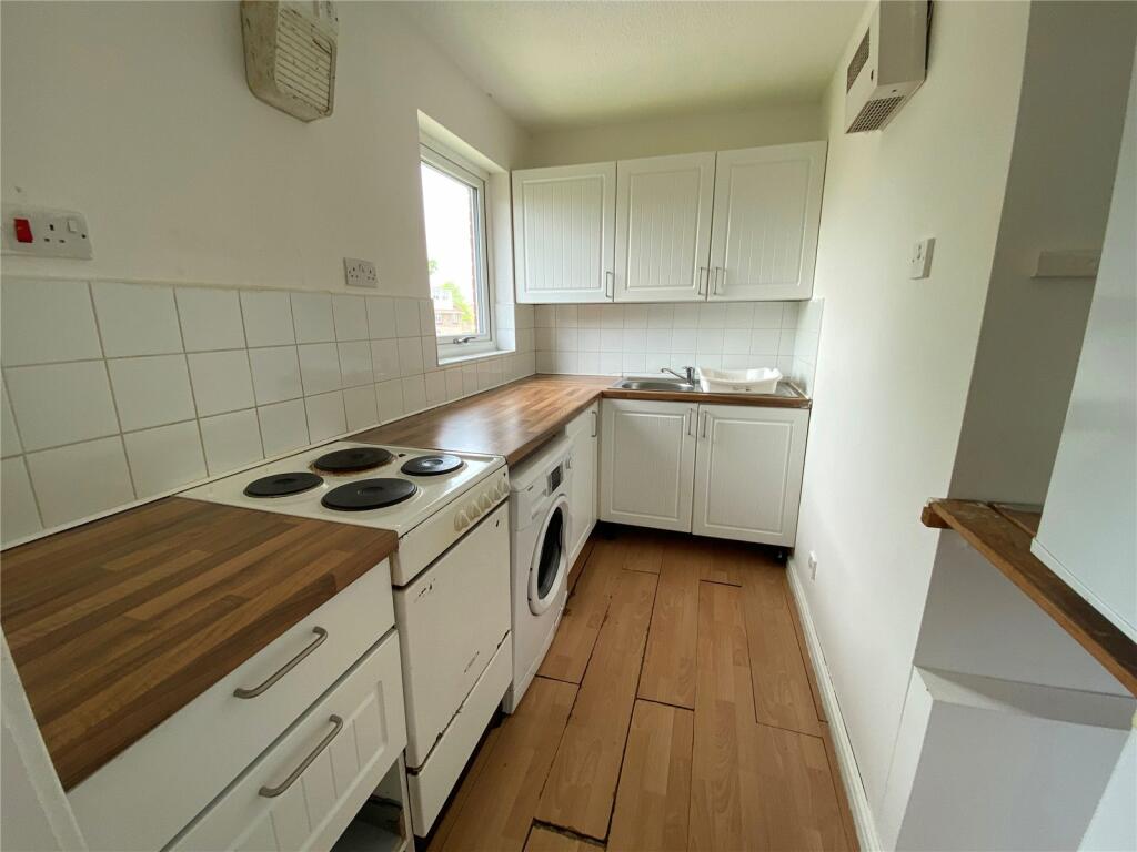 Additional property image - Cromer Drive, Crewe, Cheshire, CW1