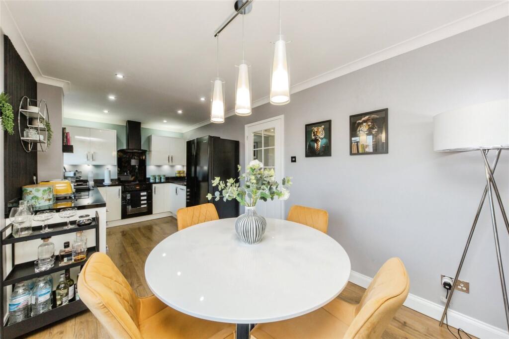 Additional property image - Ardleigh Close, Crewe, Cheshire, CW1