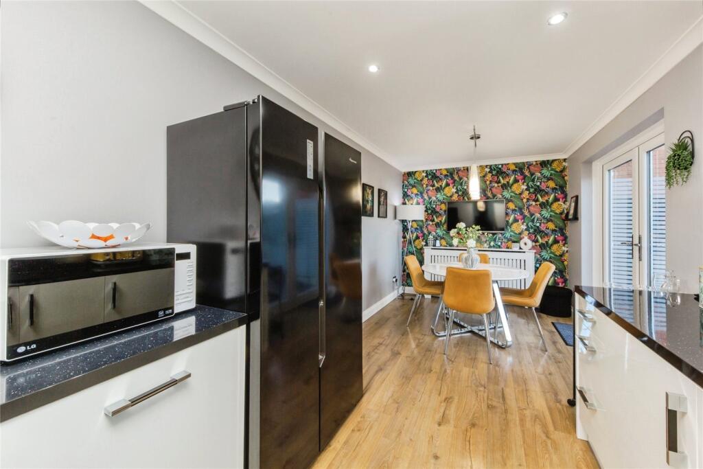Additional property image - Ardleigh Close, Crewe, Cheshire, CW1