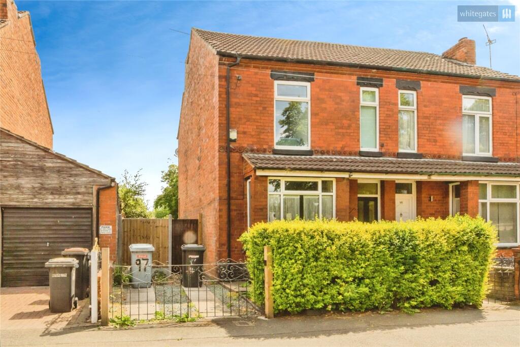 3 bedroom semi-detached house