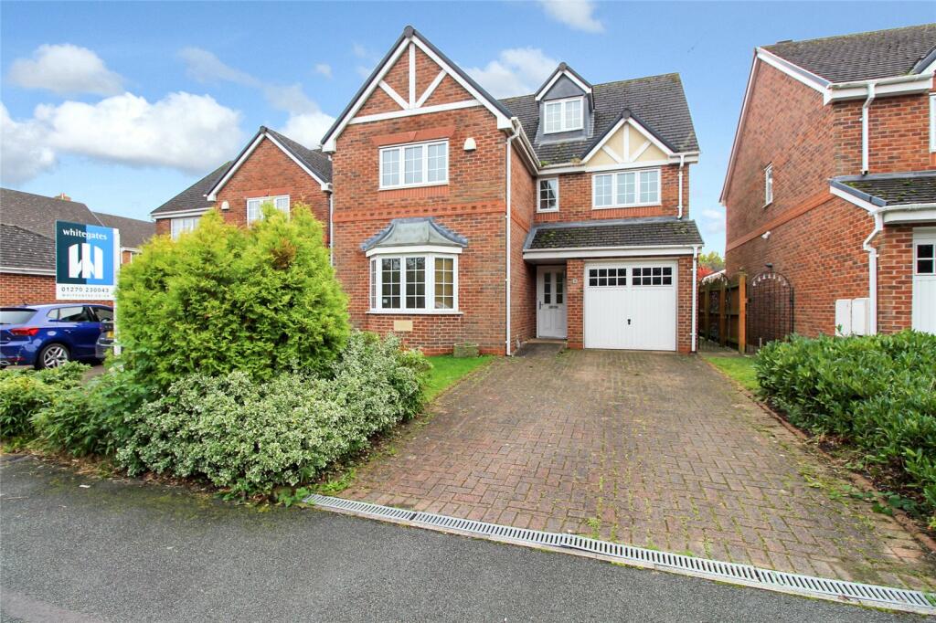 4 bedroom detached house for sale in Kemble Close, Wistaston, Crewe