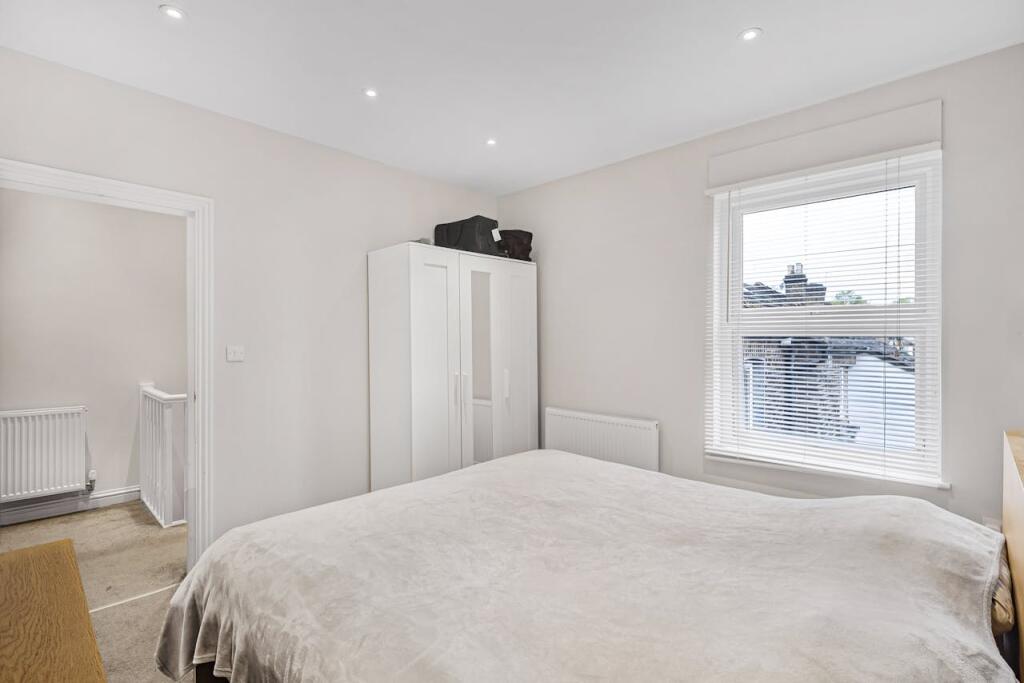 Additional property image - 108 Selsdon Road, South Croydon, CR2 6PG