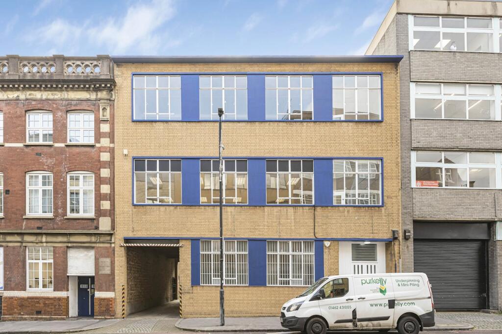 Main image of property: 28-29 White Lion Street, London, N1 9PD