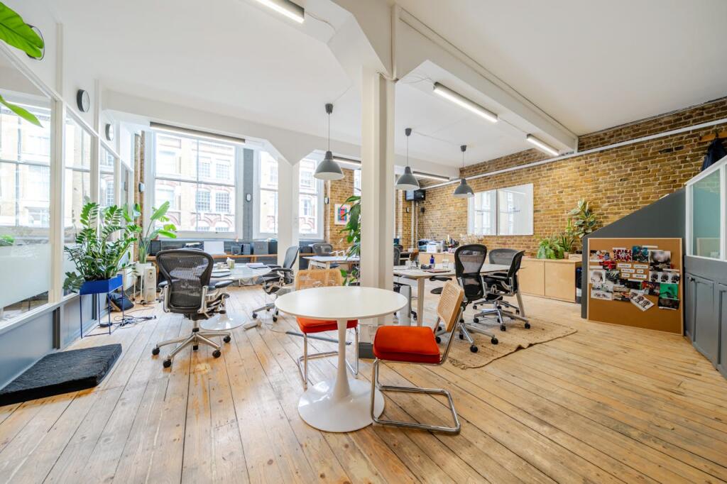 Main image of property: Unit F2, First Floor, 17 Willow Street, London, EC2A 4BH