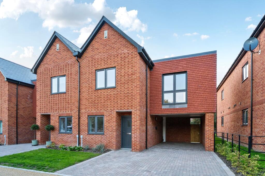 Main image of property: Farriers Field, Easebourne, GU29
