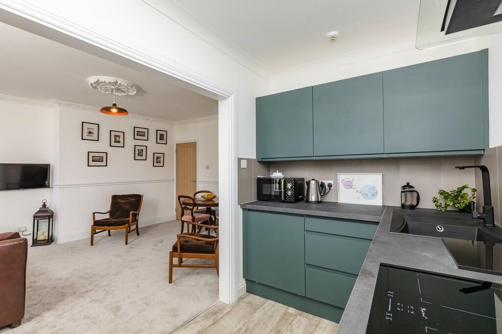 Additional property image - Flat 4, 8 Portland Place