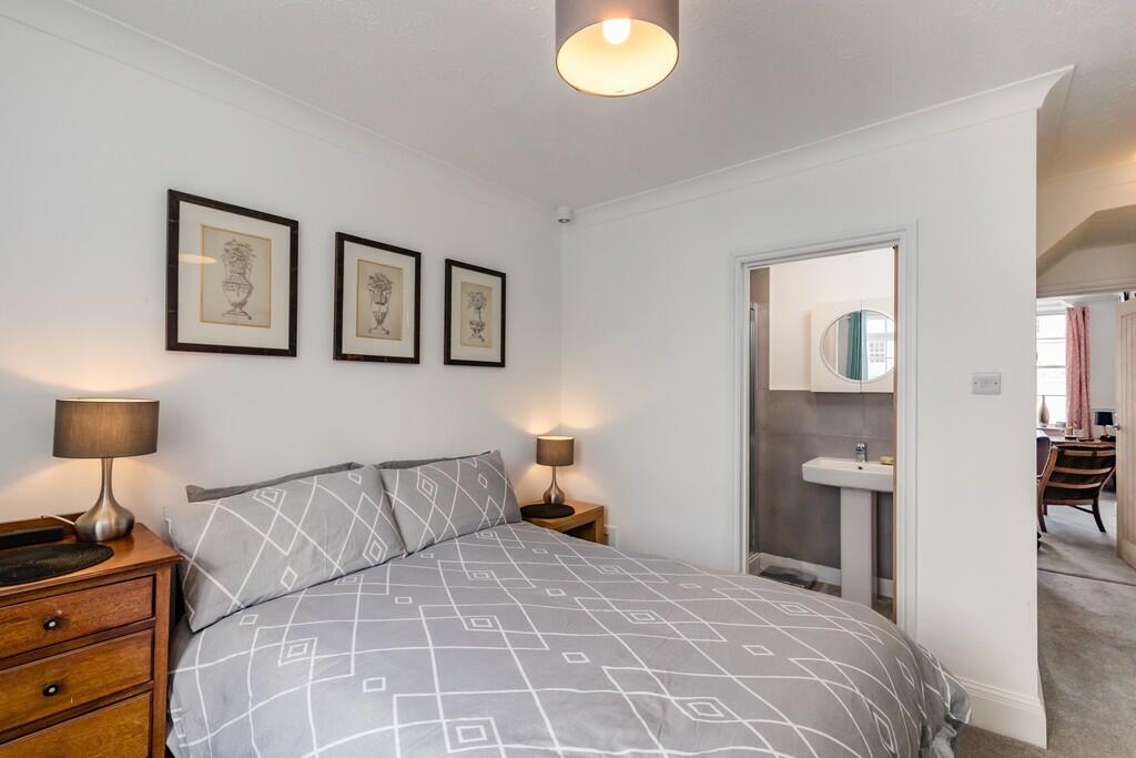 Additional property image - Flat 4, 8 Portland Place