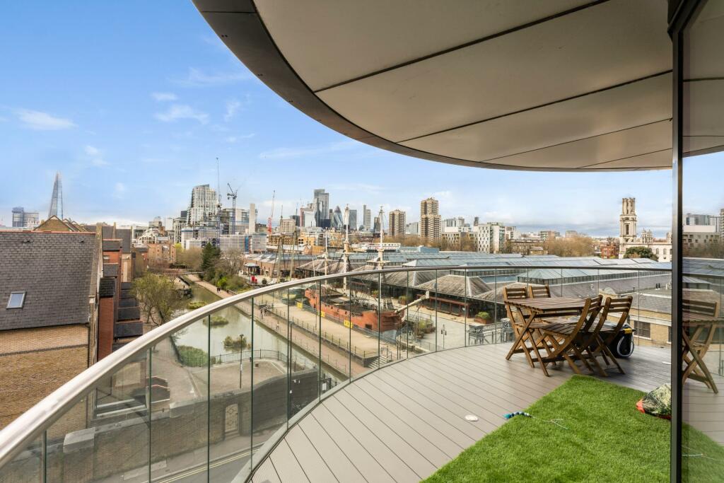 2 bedroom apartment for sale in Park Vista Tower, 21 Wapping Lane, E1W