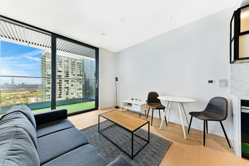 Main image of property: Hobart Building, Wardian, London, E14