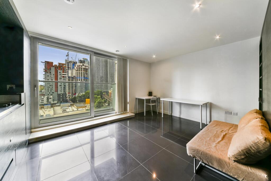 Main image of property: Pan Peninsula Square, West Tower, London, E14