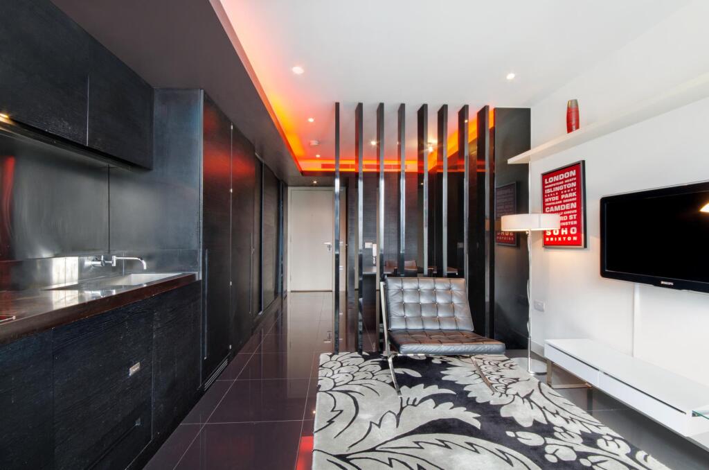 Main image of property: Pan Peninsula, East Tower, London, E14 