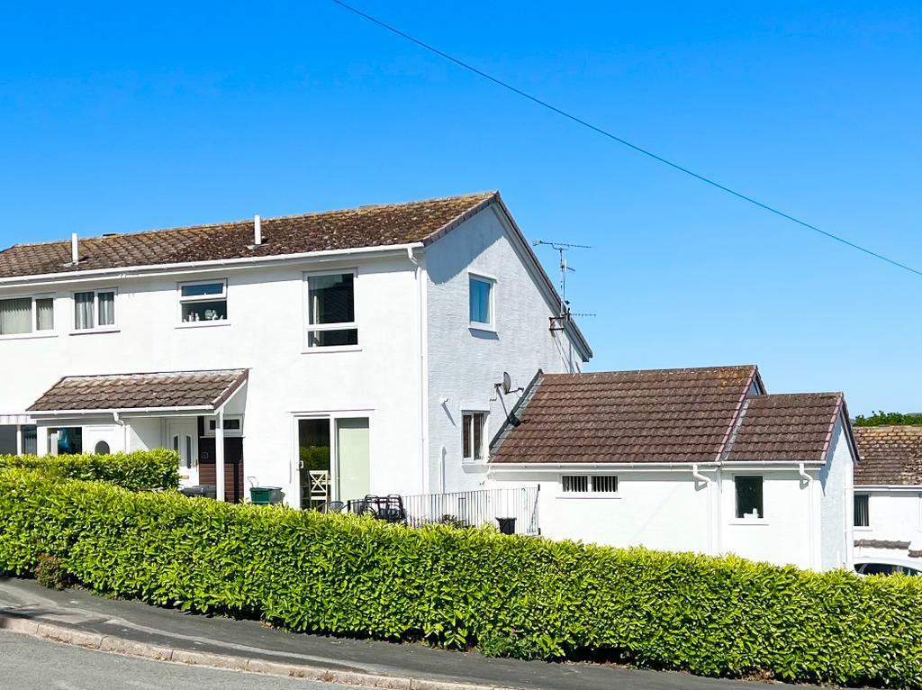 3 bedroom semidetached house for sale in Parc Sychnant, Conwy, LL32
