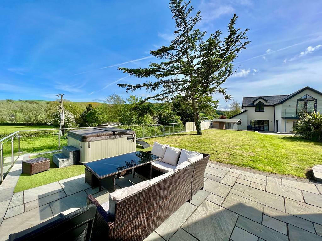 4 bedroom detached house for sale in Pabo Lane, Llandudno Junction, LL31