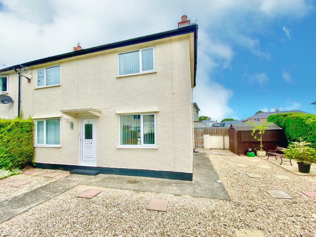 3 bedroom semidetached house for sale in Penmaen Crescent, Conwy, LL32