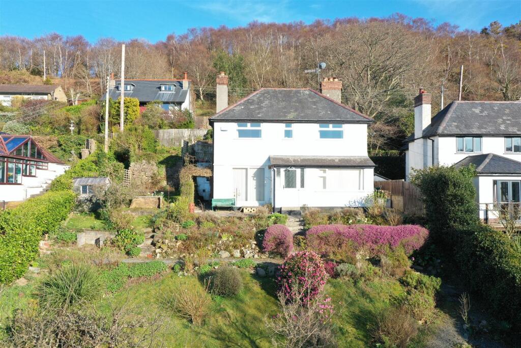 Main image of property: Hen Bryn Iolyn, Iolyn Park, Conwy