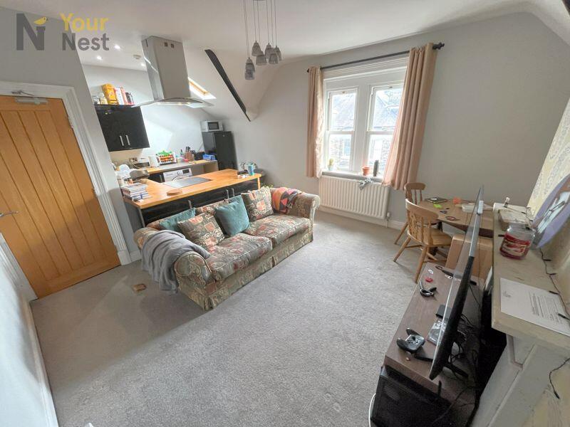 Main image of property: East Parade, Harrogate, HG1 5LP
