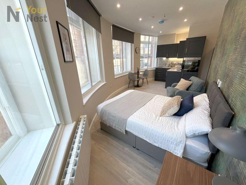 Main image of property: Apartment 15, Centaur House, Great George Street, Leeds, LS1 3LA