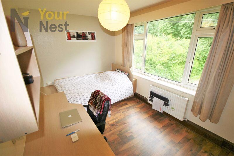 Main image of property: Grovewood, Headingley, LS6 4Ad