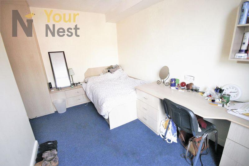 Main image of property: Elizabeth Street, Hyde Park, LS6 1JF