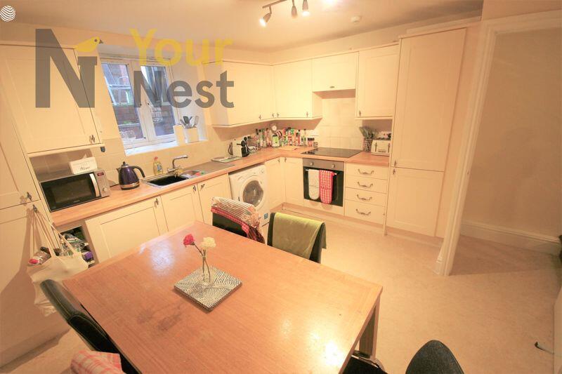 Main image of property: Newport Mount, Headingley, Leeds, LS6 3BD