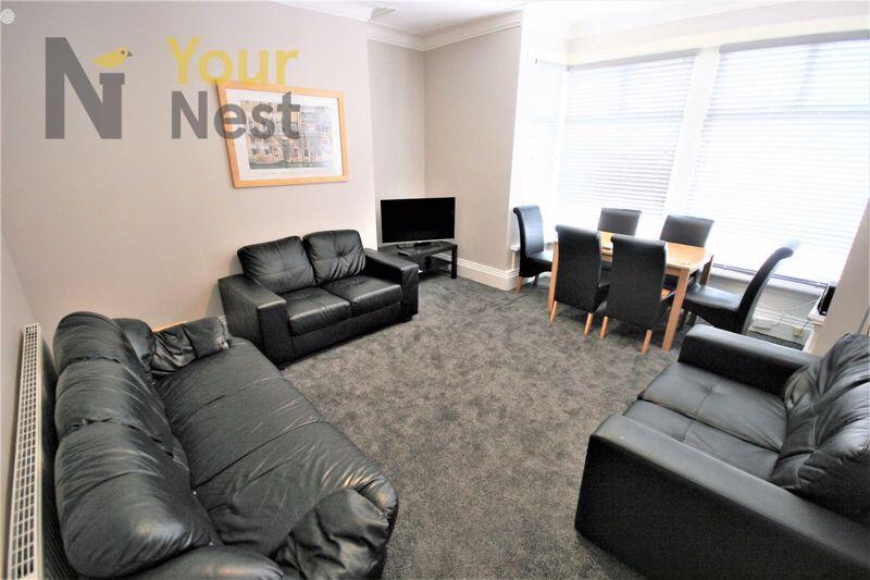 Main image of property: Headingley mount, Headingley, LS6 3EW