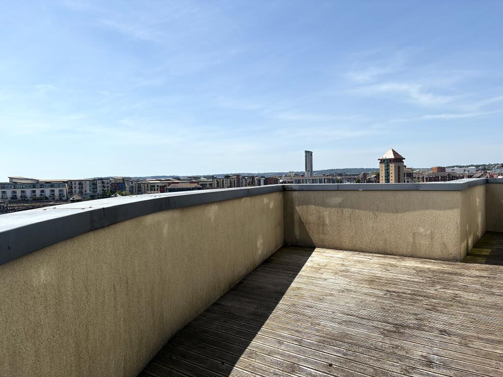 Main image of property: South Quay, Kings Road, SWANSEA