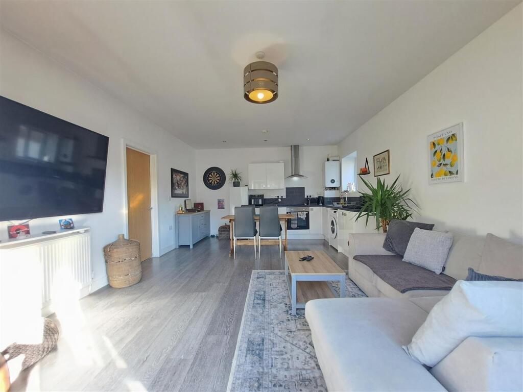 Main image of property: Highland Road, Southsea, Portsmouth, PO4