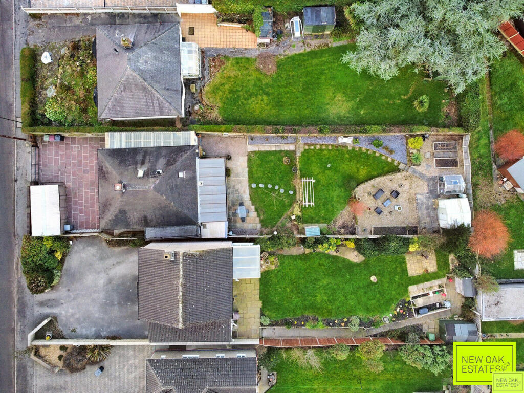 2 bedroom bungalow for sale in Clay Lane, Clay Cross, S45