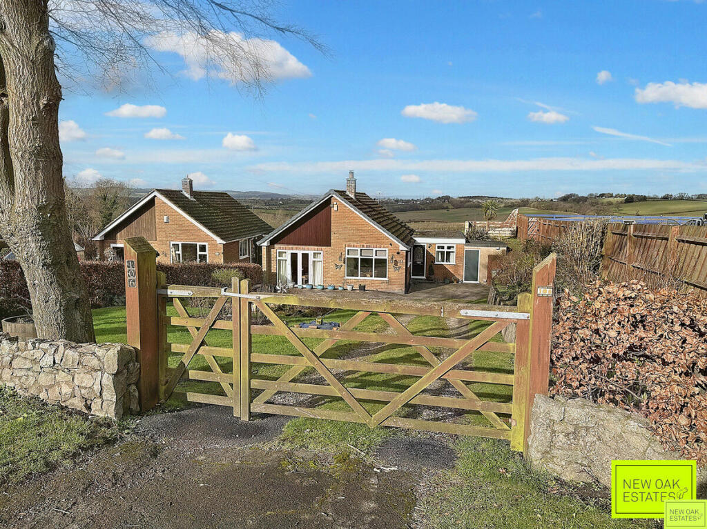 2 bedroom detached bungalow for sale in High Street, Tibshelf , DE55