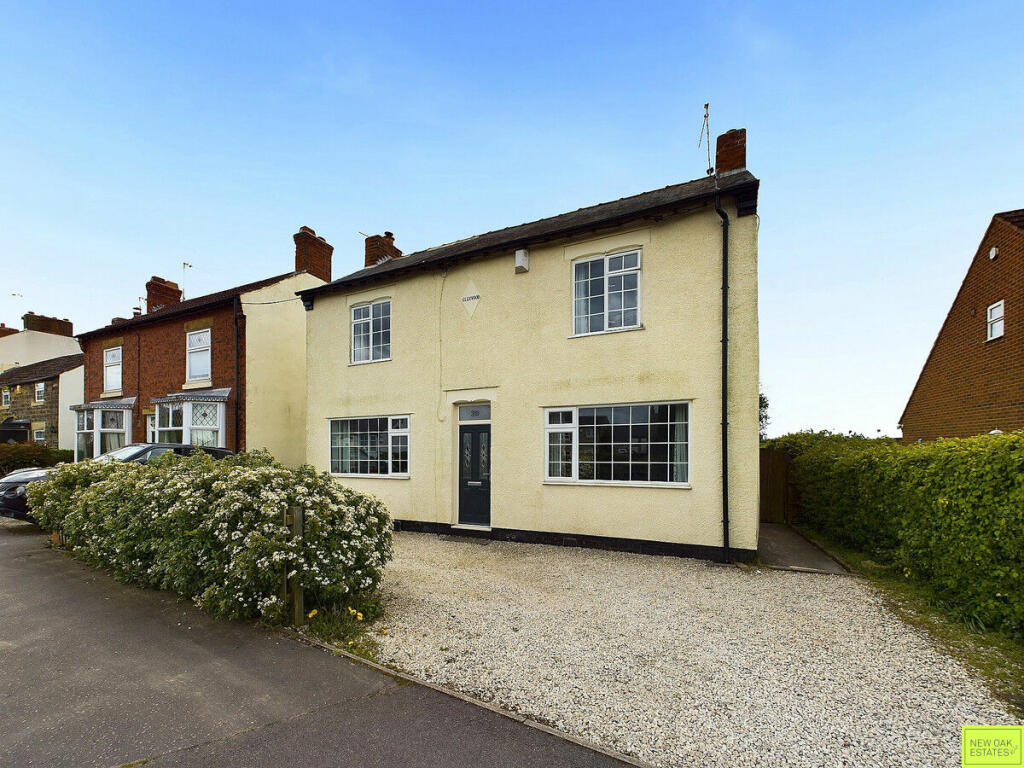 3 bedroom detached house for sale in Morton Road, Pilsley , S45