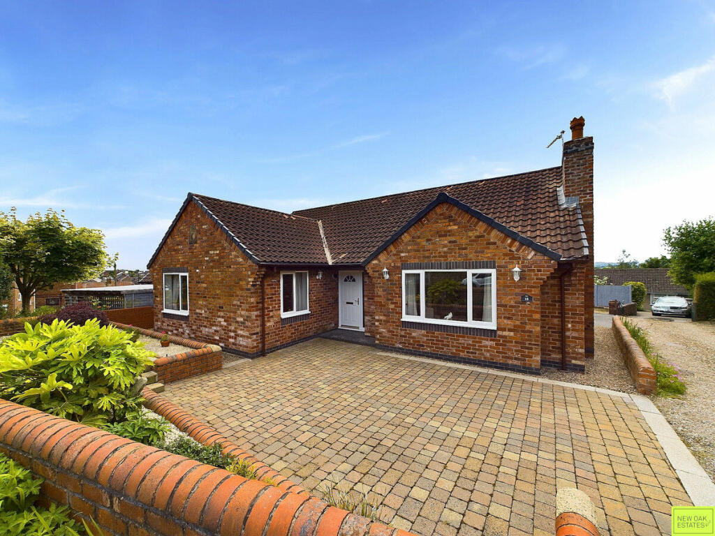 3 bedroom detached bungalow for sale in Slacks Lane, Pilsley , S45