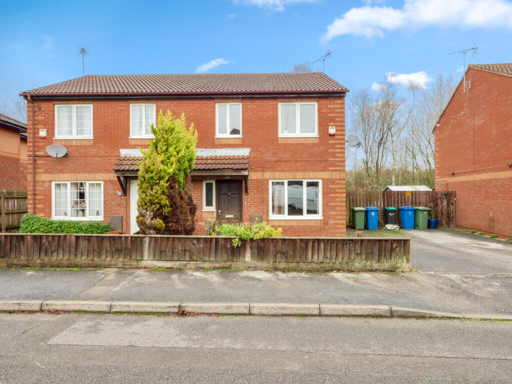 Main image of property: 16 Teal Avenue, Mansfield NG18 3SW