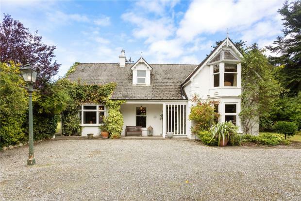 5 bed Detached house in Torquay Road, Foxrock...