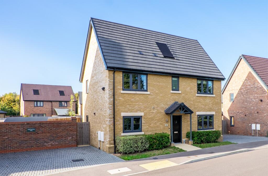 Main image of property: Edgelake, Sittingbourne